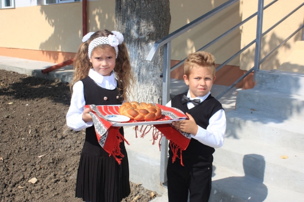 Inaugurare After School localitatea Untesti, comuna Bogdanesti - 14 septembrie 2015