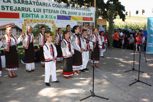 Sărbătoarea comunei Bogdănești - 